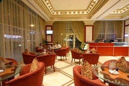 Emirates Palace Hotel Suites Sharjah Restoran gambar